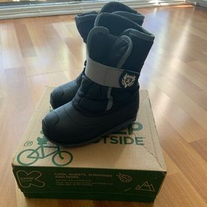 Kamik kids boots
